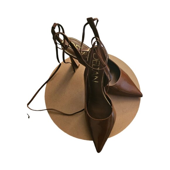 Deltan Leather Upper Pump Shoes. Brown Color. Womens U.S. size 11M - Picture 2 of 6